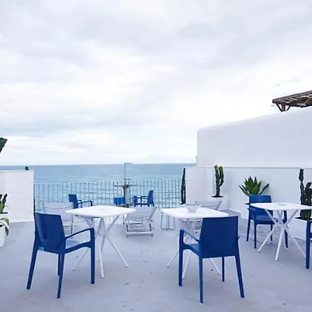 Bleu Mare *